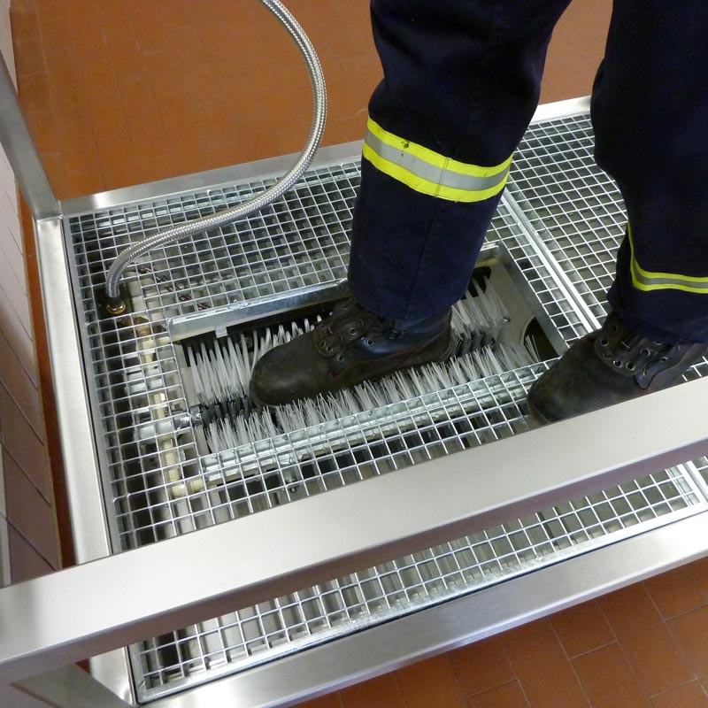 Stiefelwaschanlage Feuerwehr – Bild 6