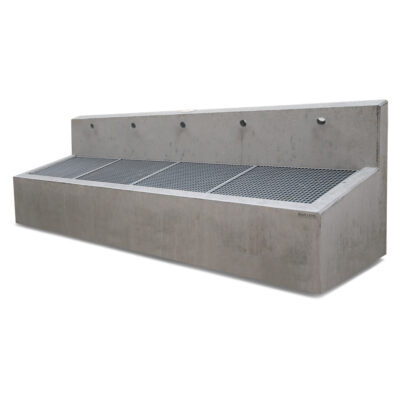 Frostsichere Schuhwaschanlage Oberflur Rückwand