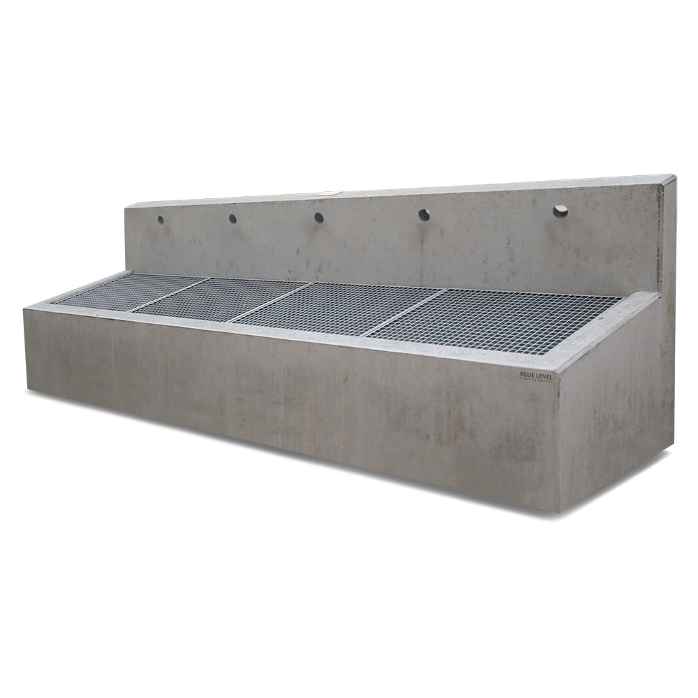Frostsichere Schuhwaschanlage Oberflur Rückwand